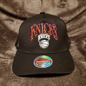 New York Knicks Mitchell & Ness x Suga Glitch Stretch Snapback Cap